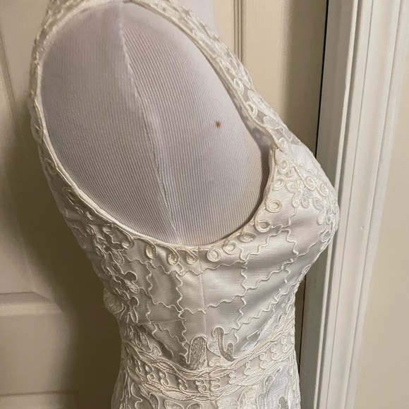 Beautiful white Sue Wong dress - Picture 5 of 13